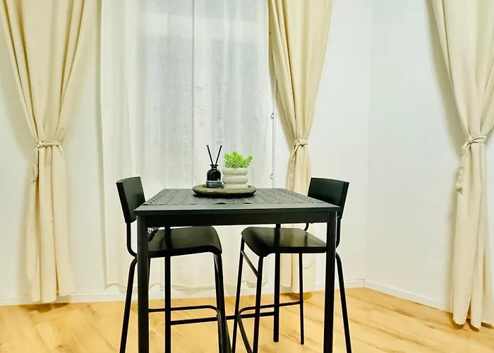 Elegant Private In 4br Near Westbahnhof Appartement