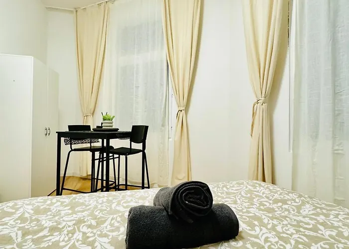 Elegant Private In 4br Near Westbahnhof Appartement Vienne
